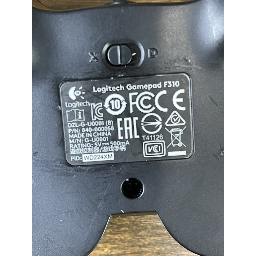 Logitech F310 USB Wired PC Gamepad Controller - Picture 3 of 7